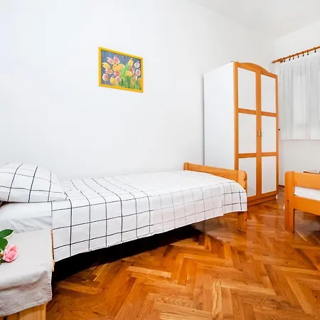 Andrea Appartement *